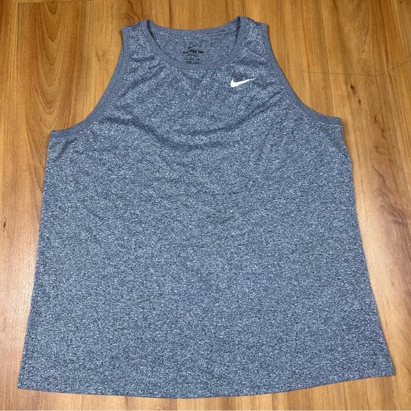 Nike Gray Relaxed Muscle Tee Sleeveless - Picture 2 of 9